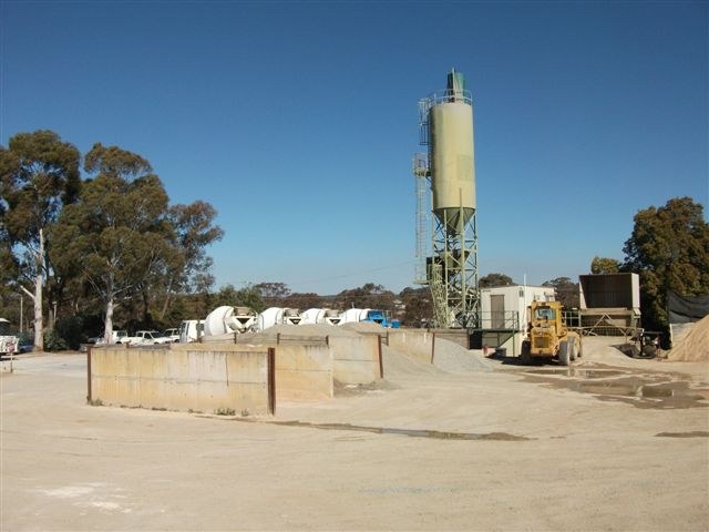 Walls Concrete batch plant